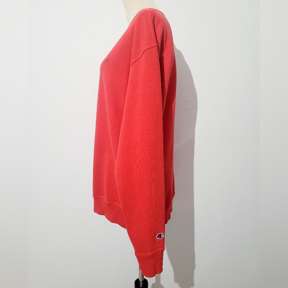 Champion Red Crewneck Sweatshirt Unisex Size Large Classic Logo Pullover - Picture 5 of 12